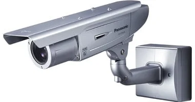 كاميرات الشوارع تساهم في كشف الجرائم