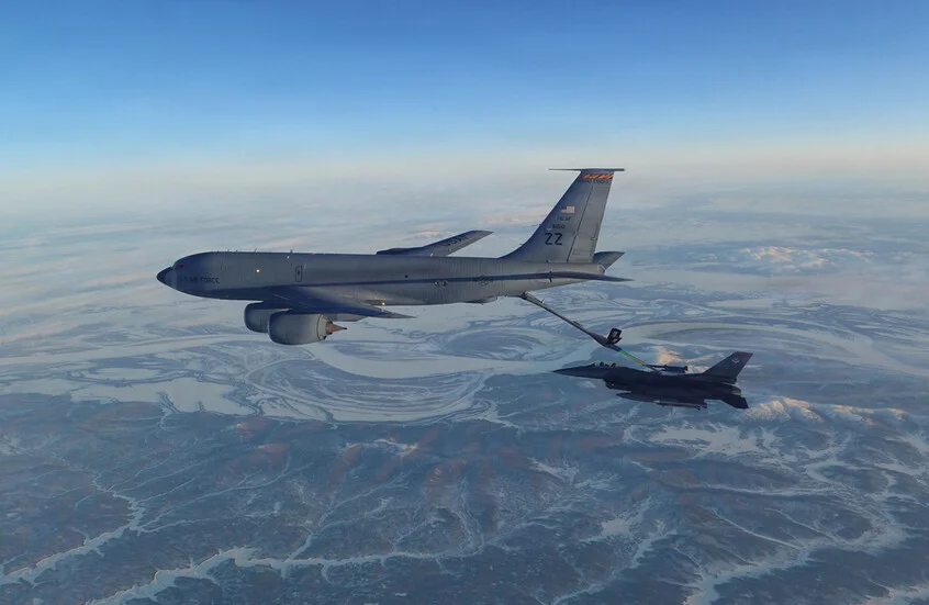 وصول طائرات أمريكية إضافية للتزود بالوقود إلى إسرائيل