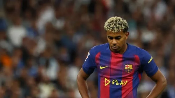 غياب لامين يامال عن 6 مباريات مع برشلونة