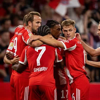 "ويفا" يكتفي بتغريم بايرن ميونيخ بعد أحداث مواجهة ريال مدريد