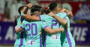 العين يحقق فوزًا ثنائيًا على البطائح في الدوري الإماراتي