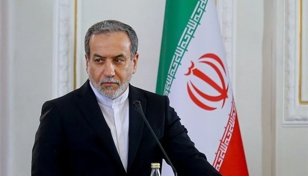 عراقجي يحمل رد إيران على المقترح الأمريكي للسلام