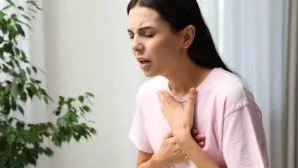 جلوسك لفترات طويلة يهدد صحتك