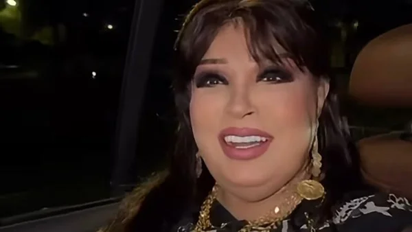 فيفي عبده تحتفل بعيد ميلادها بأجواء مبهجة