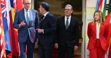 قمة قبرص: محاولات لإنقاذ الصيف في أوروبا