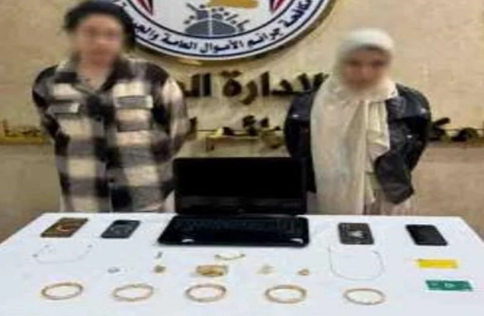 ضبط شقيقتين في بورسعيد بتهمة النصب على التجار