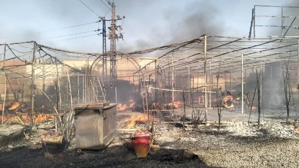 السيطرة على حريق في كافيه بسمالوط
