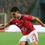 توقف مباراة الأهلي والزمالك لعلاج بن شرقي