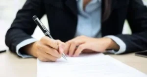 إعارة الموظف في القانون: ضوابط وإجراءات