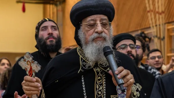 البابا تواضروس يفتتح لقاء الشباب "نور وملح" بالنمسا