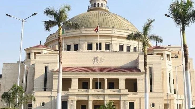 جامعة القاهرة تطلق النشرة الثانية لبيوت الخبرة