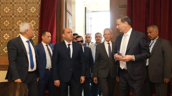 إشادة بمعرض زهور الربيع في مصر
