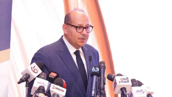إدريس يعتذر عن رئاسة اتحاد السباحة ويعود للالتزامات الدولية