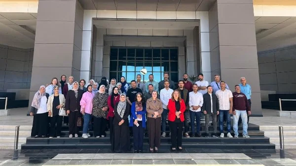 Training 33 employees on sign language at the Administrative Prosecution