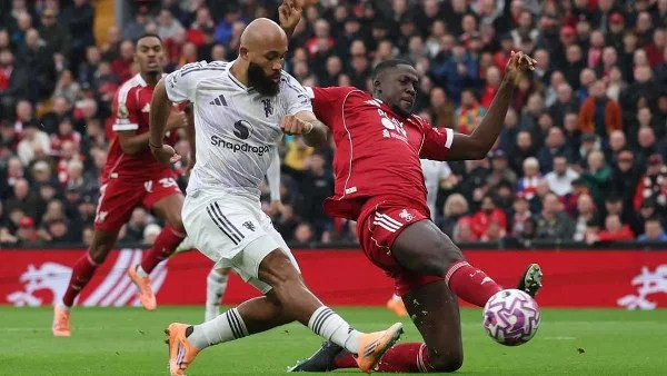 تاريخ مواجهات مانشستر يونايتد وليفربول