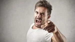 أبراج سريعة الانفعال وصعبة التحكم
