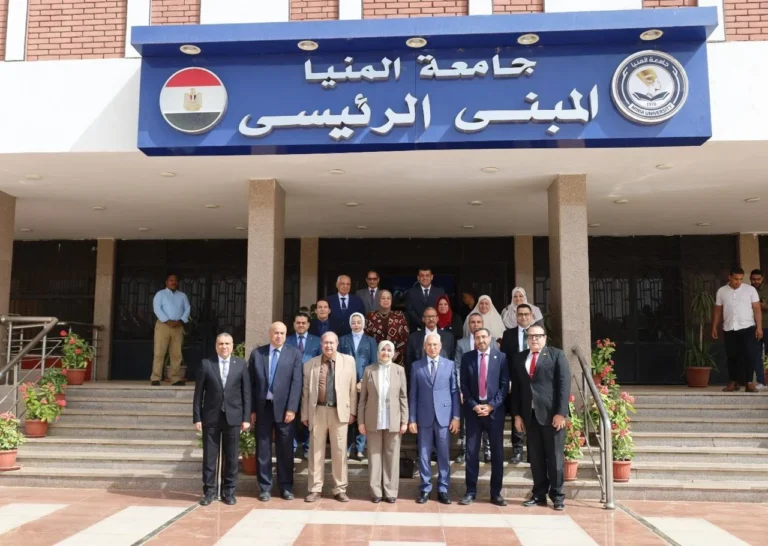 زيارة لجان الجودة لتقييم كليتي التربية والحاسبات بجامعة المنيا