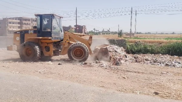 محافظ أسيوط يؤكد استمرار حملات النظافة في أبنوب