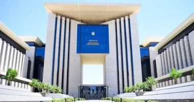 مصر تدين استهداف ناقلة نفط إماراتية في مضيق هرمز