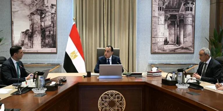 مدبولي يستعرض الاستراتيجية الصناعية الوطنية 2026