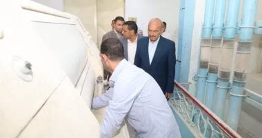 محافظ السويس يتفقد مطاحن شرق الدلتا لضمان جودة الدقيق