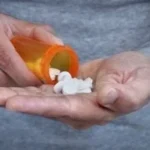 خطر الاستخدام العشوائي لمسكنات الألم في الصيف
