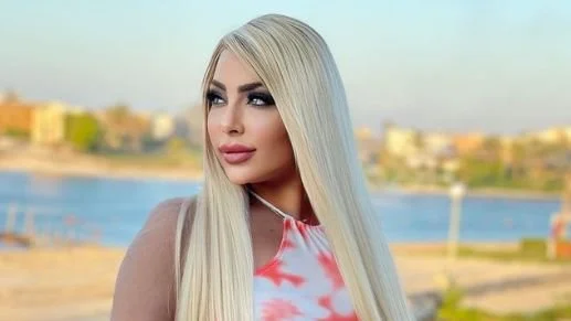 تأجيل محاكمة سارة خليفة بتهمة هتك عرض سائقها