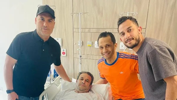 أيمن منصور يتعرض لوعكة صحية مفاجئة
