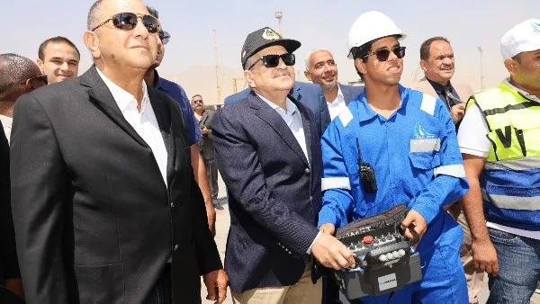 تدشين سفينتي الصيد أعالي البحار "رزق 2" و"رزق 3" في مصر
