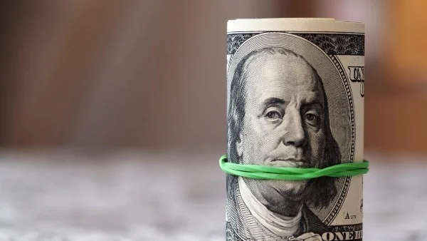 ارتفاع سعر الدولار في البنوك اليوم الاثنين