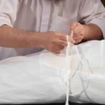 حكم غسل الزوجة لزوجها بعد الوفاة