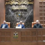 تسليم تأشيرات الحج وملابس الإحرام لحجاج أسيوط