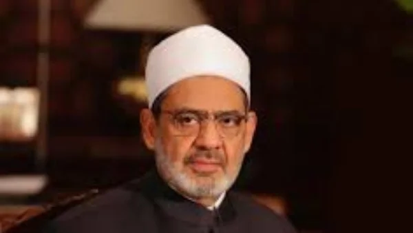 الأزهر يدين استهداف مطار الخرطوم ويحث على الوحدة الوطنية