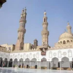 الأزهر يدين استهداف مطار الخرطوم ويدعو لوحدة السودان