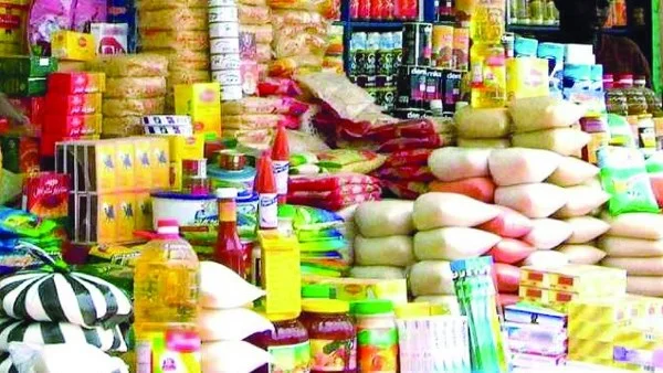 انخفاضات ملحوظة في أسعار السلع الأساسية