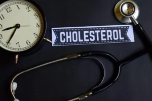 عادات خفية تؤدي إلى ارتفاع الكوليسترول
