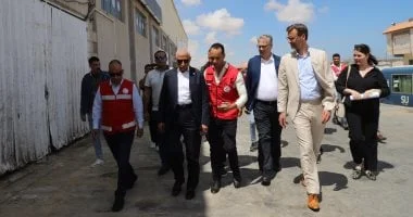 زيارة وزير التجارة الهولندي لمخازن الإغاثة بالعريش