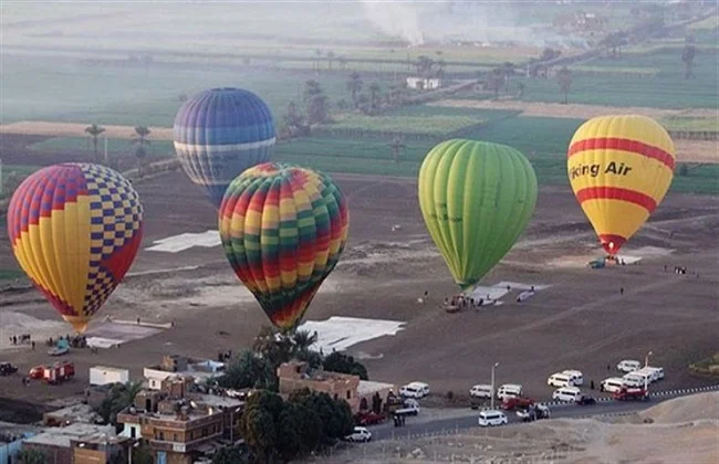 استئناف رحلات البالون الطائر في الأقصر