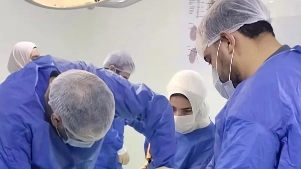 جراحة عاجلة لإنقاذ قدم طالب في كفر الشيخ
