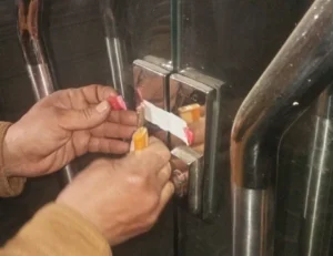 حملة لمتابعة مواعيد غلق المحلات بالإسكندرية