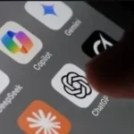 طالب يتفاخر باستخدام ChatGPT في امتحانات التخرج