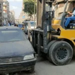 المرور ترفع السيارات المتروكة والمتهالكة لحماية الطرق