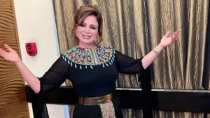 إلهام شاهين تتألق بفستان مثير للجدل