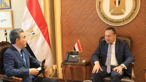 وزير التعليم العالي يستقبل رئيس جامعة هيروشيما اليابانية