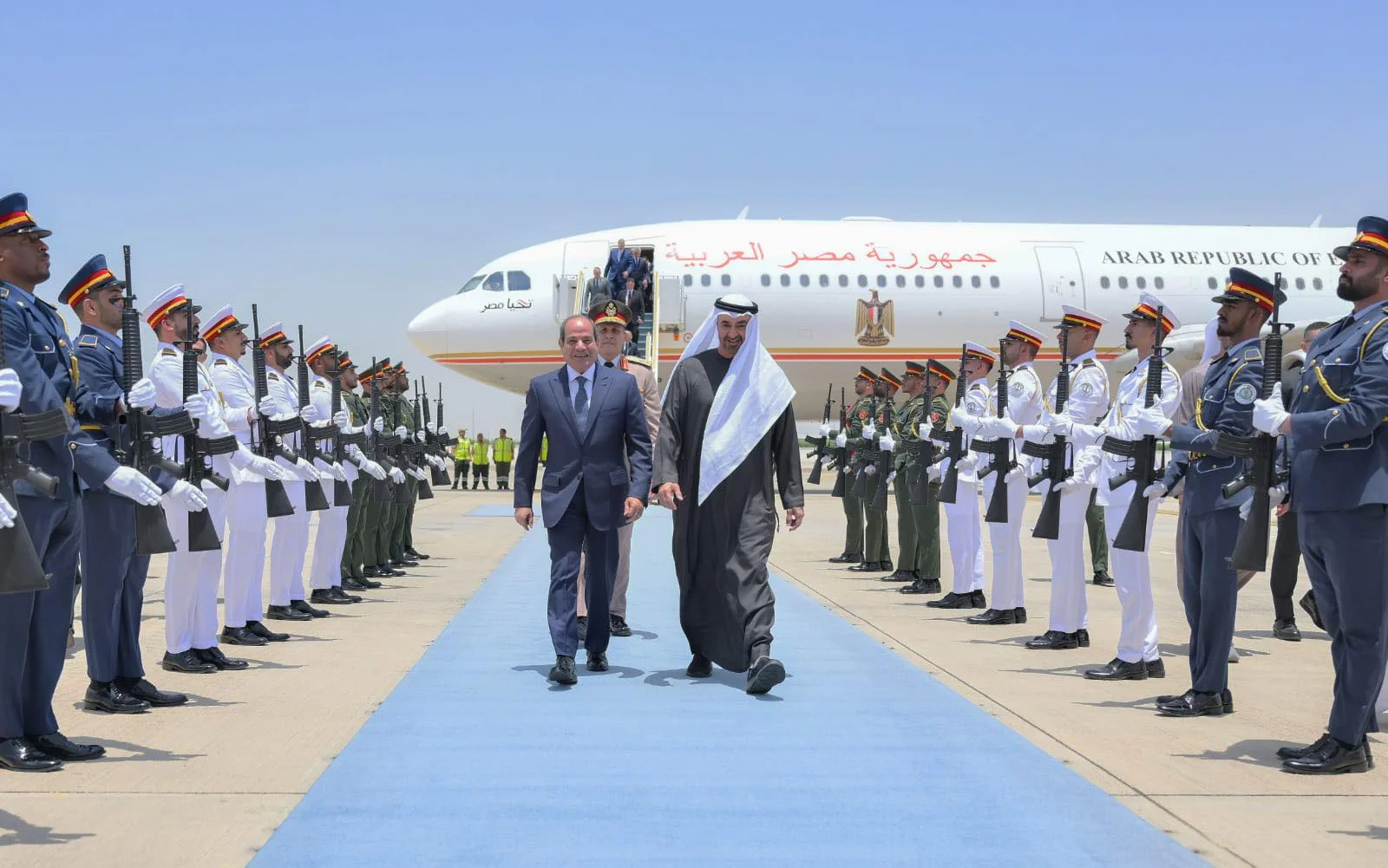 استقبال حار للرئيس السيسي في الإمارات