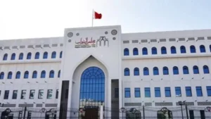 البحرين تسقط عضوية نواب متعاطفين مع إيران