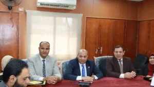 فصل طالب بالدقهلية بسبب اعتداء على معلم بسلاح أبيض