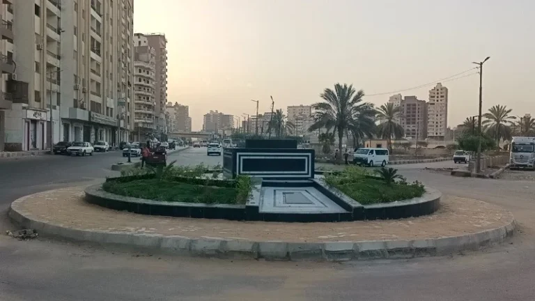 تطوير ميدان أبراج النيل بدسوق بنسبة 90%
