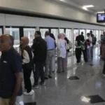 إقبال جماهيري كبير على محطة “وان ناينتي” بمونوريل شرق النيل