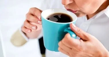 تأثير القهوة على صحة الكلى وضغط الدم